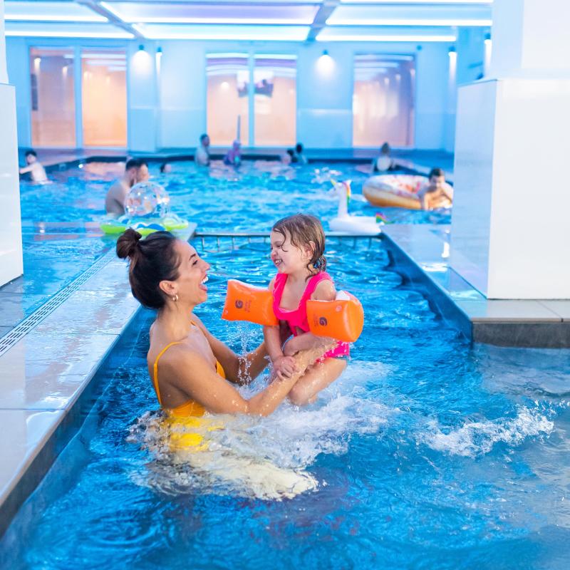 Woolacombe Sands Holiday Park Family enjoying the Indoor Swimming Pool