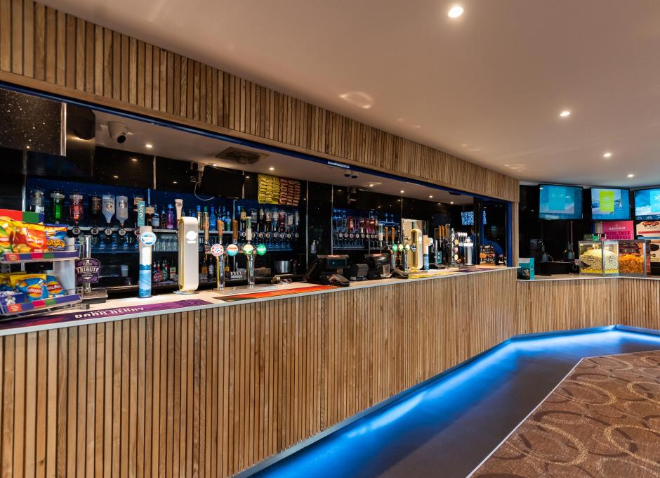 Woolacombe Sands Holiday Park Clubhouse Bar