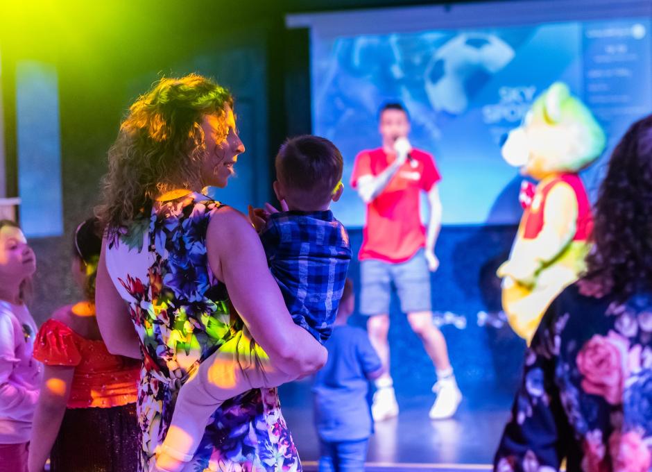 Woolacombe Sands Holiday Park Family Entertainment with Woolly Bear in the Clubhouse