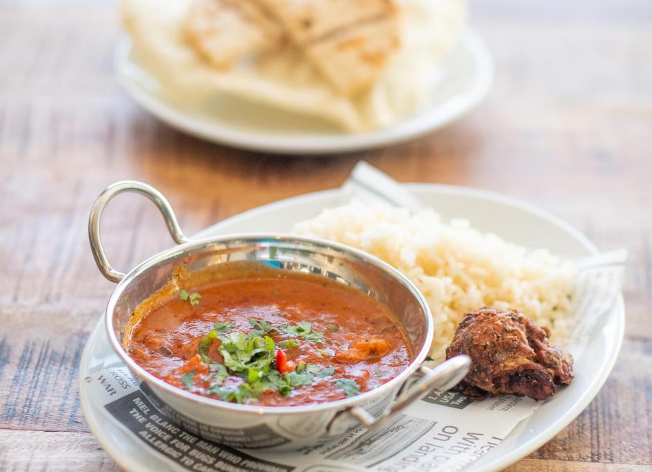 Woolacombe Sands Holiday Curry in the Clubhouse Bar